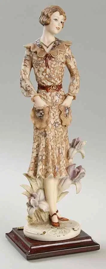 Iris by Giuseppe Armani — Sculpture