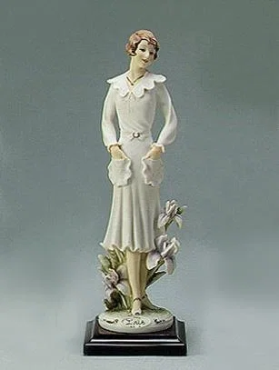 Iris by Giuseppe Armani — Sculpture