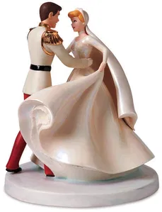 WDCC Disney Classics - Cinderella & Prince Charming Cake Topper Happily Ever After