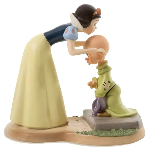 WDCC Disney Classics - Snow White And Dopey A Sweet Send Off