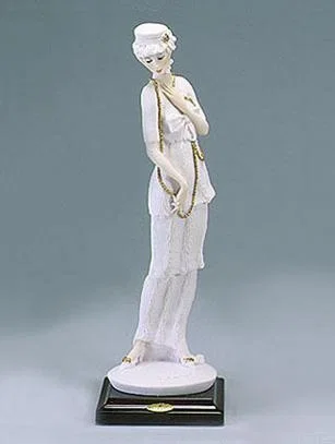 Lady With Chain by Giuseppe Armani — Sculpture