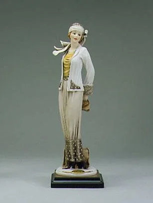 Colette by Giuseppe Armani — Sculpture