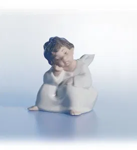 Lladro - Angel, Thinking