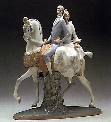Valencians Group 1969-90 by Lladro — Porcelain Figurine