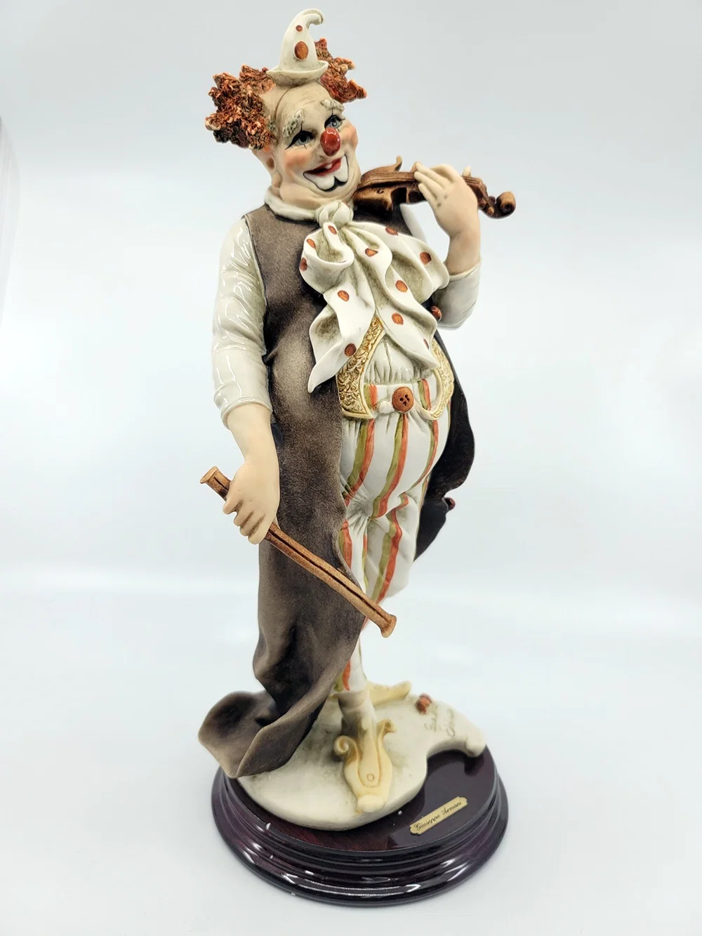 Happy Fiddler by Giuseppe Armani — Sculpture