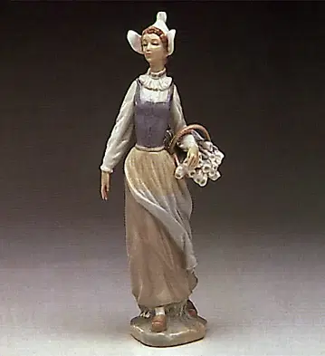 Lladro - Dutch Girl 1974-85