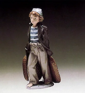 Shipboy with Basket 1980-85 by Lladro — Porcelain Figurine