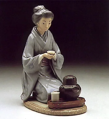 August Moon 1982-93 by Lladro