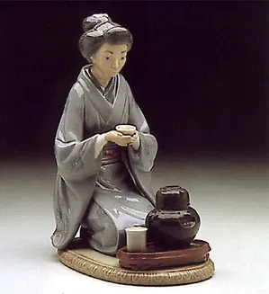 【値下げ】リヤドロ　Heavenly Slumber Lladró　06479 Heavenly Slumber Boy Figurine | Lladró® USA