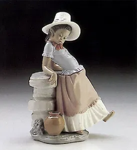 Lladro - A Step In Time 1982-98 - Open Box