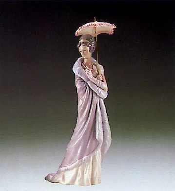 Milanese Lady 1985-94 by Lladro — Porcelain Figurine
