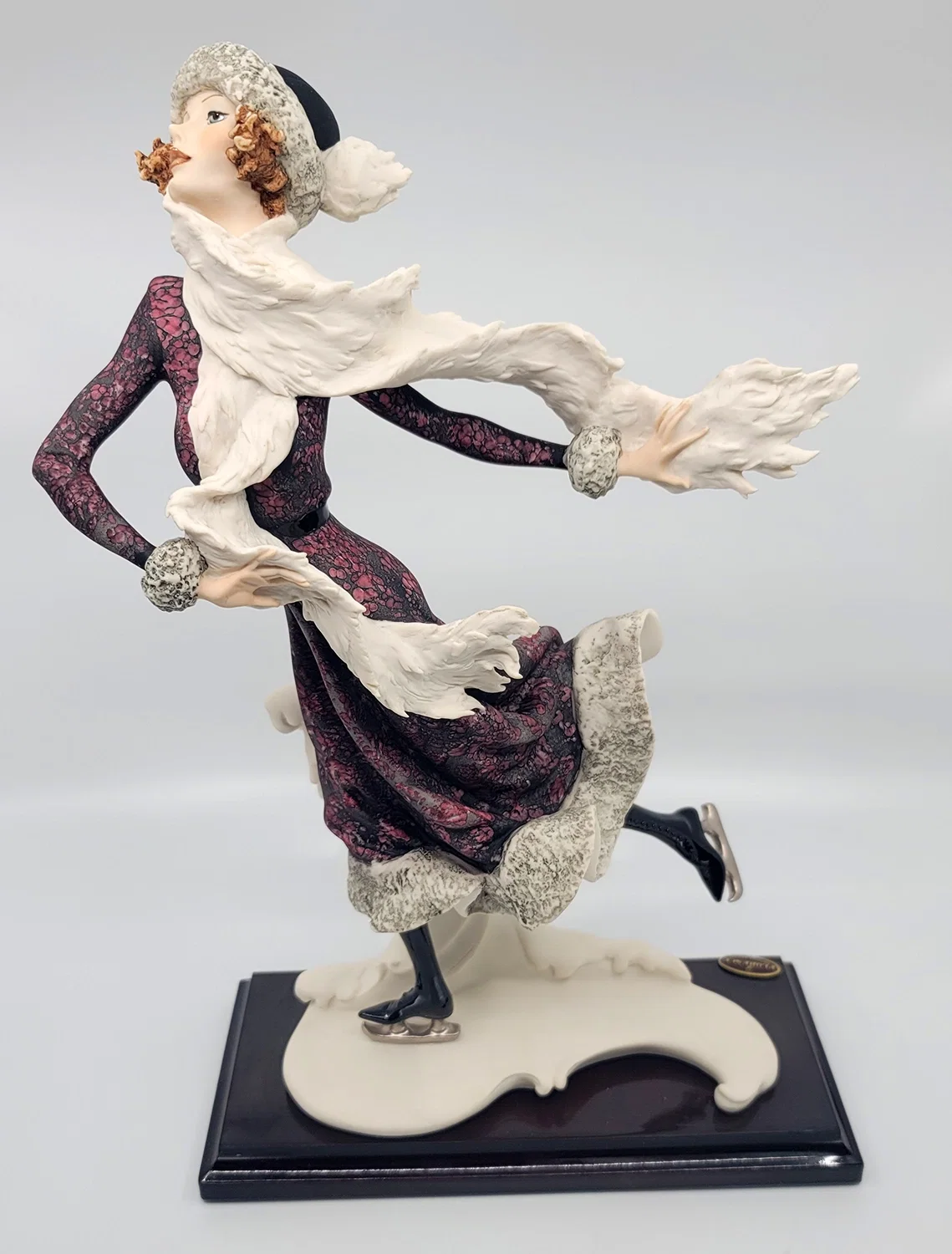 Skating - Winter by Giuseppe Armani — Sculpture