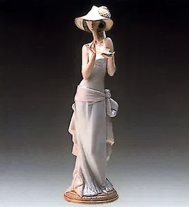 Lladro - Tea Time 1988-97