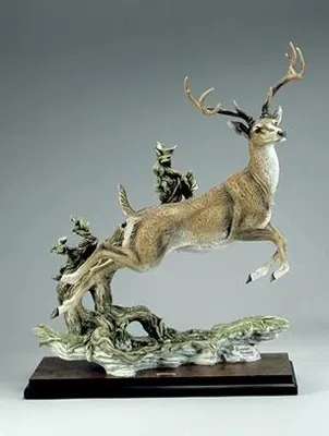 Giuseppe Armani - Monarch Jumping Deer Signed By Giuseppe Armani