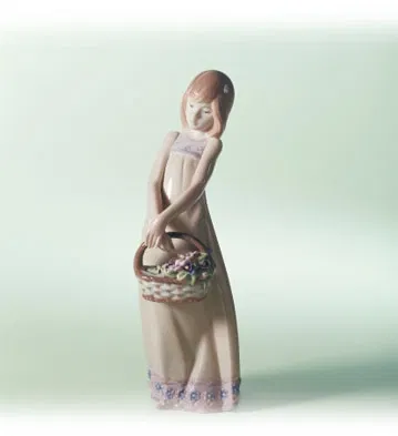 Lladro - Floral Treasures