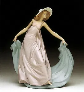 Lladro - Spring Dance 1990-00