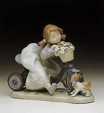 In No Hurry 1990-94 by Lladro — Porcelain Figurine