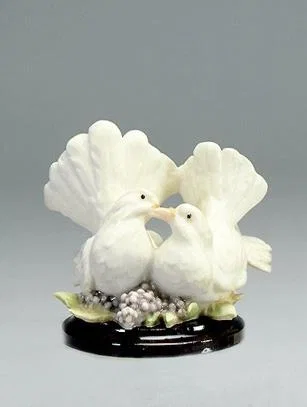 TWO DOVES by Giuseppe Armani — Sculpture