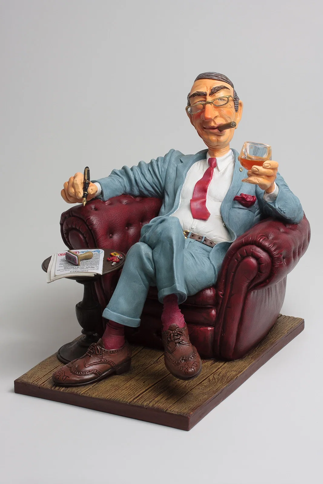 The Big Boss by Guillermo Forchino — Comical Art Sculpture