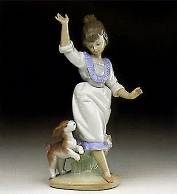 Wednesday's Child (girl) 1993-97 by Lladro — Porcelain Figurine