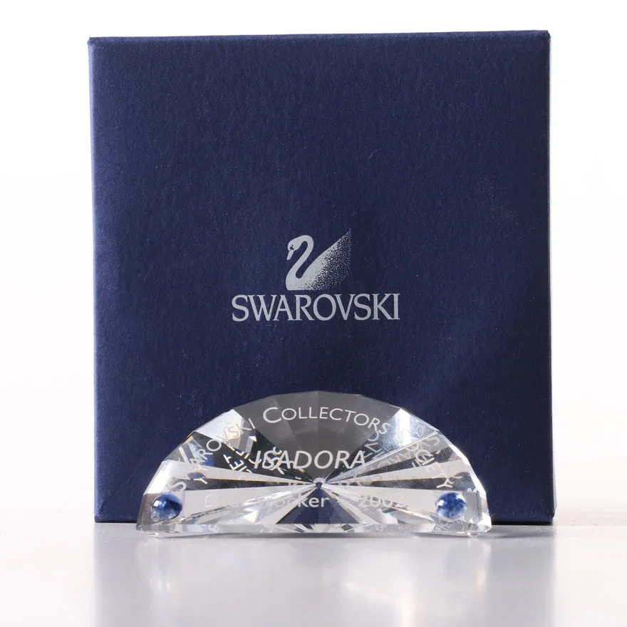 Isadora 2002 Title Plaque in English by Swarovski Crystal — Crystal