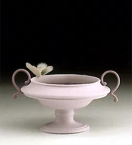 Lladro - Violet Ararat Centerpiece 1993