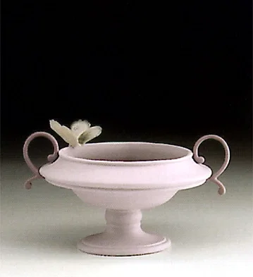 Violet Ararat Centerpiece 1993 by Lladro — Porcelain Figurine