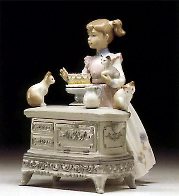 Birthday Party - Open Box by Lladro — Porcelain Figurine