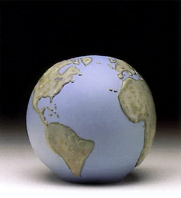 Globe Paperweight by Lladro — Porcelain Figurine