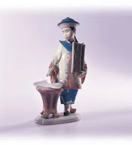 Lladro - Asian Scholar 1995-2002