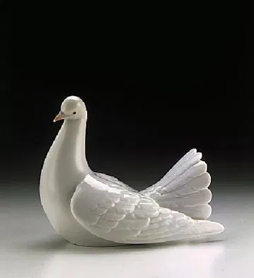 Lladro - Proud Dove 1996-99
