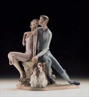 Lladro - Sweethearts