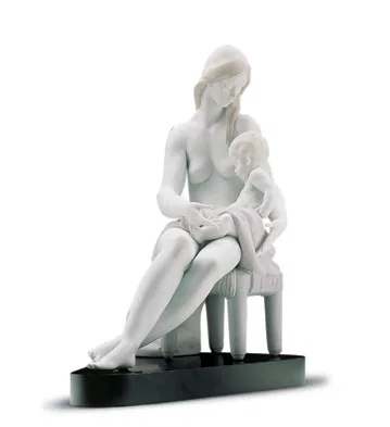 Care And Tenderness 1996-01 by Lladro — Porcelain Figurine