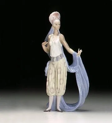 Thena 1996-99 *** by Lladro — Porcelain Figurine