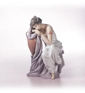 Lladro - Lost In Dreams