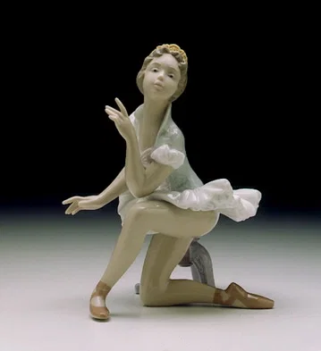Curtains Up 1996-99 by Lladro — Porcelain Figurine
