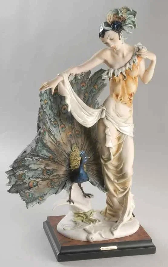 Isadora by Giuseppe Armani — Sculpture