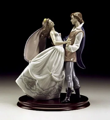 A Dream Come True 1997-00 by Lladro — Porcelain Figurine