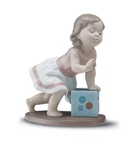 Lladro - My First Step 1997-01