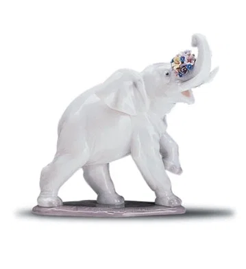 Lucky Call 1997-01 by Lladro — Porcelain Figurine