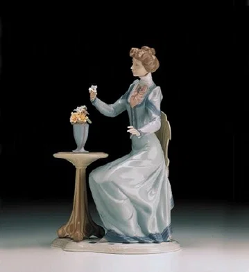 A Lovely Thought 1998-00 by Lladro — Porcelain Figurine