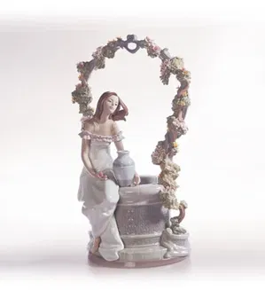 Teruko by Lladro | Handcrafted Spanish Porcelain Art - 1451