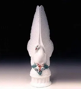 Lladro - Message Of Peace -98 Treetopper