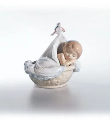 Tender Dreams by Lladro — Porcelain Figurine