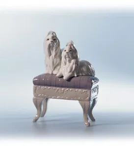 Lladro - Looking Pretty