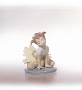 Lladro - Oopsy Daisy