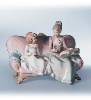 Lladro - Embroidery Lesson 2000-02