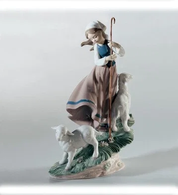 Country Life by Lladro — Porcelain Figurine