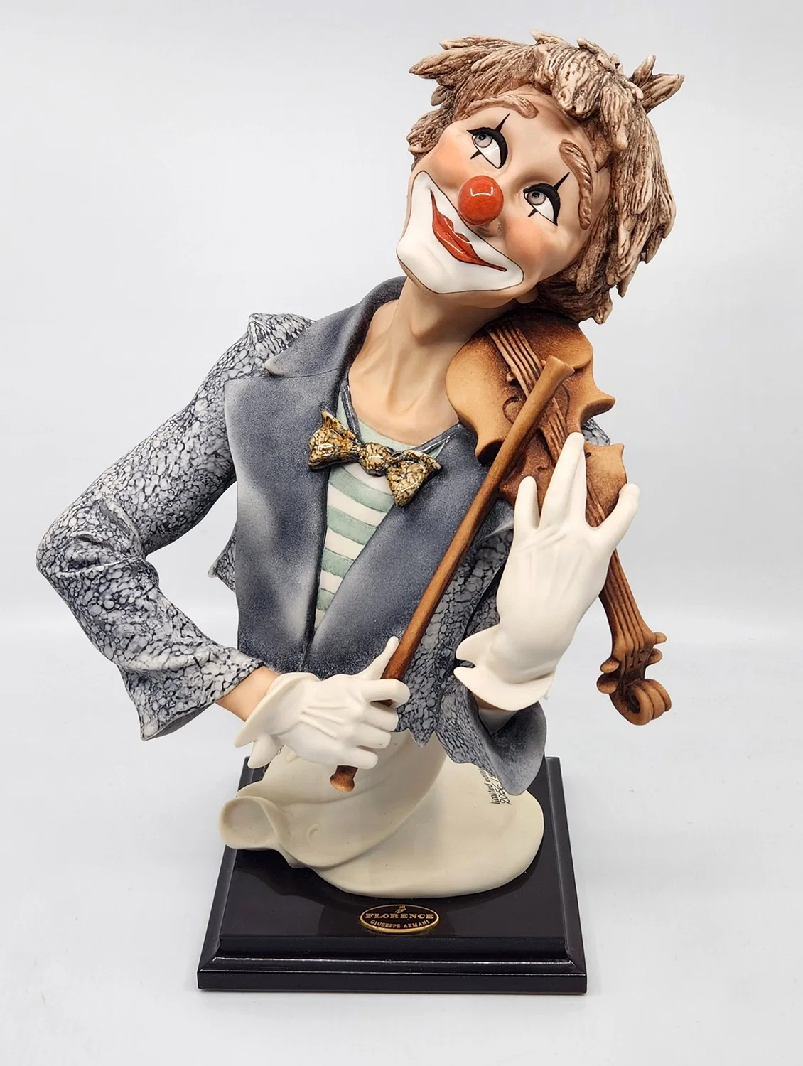 The Fiddler Clown by Giuseppe Armani — Sculpture