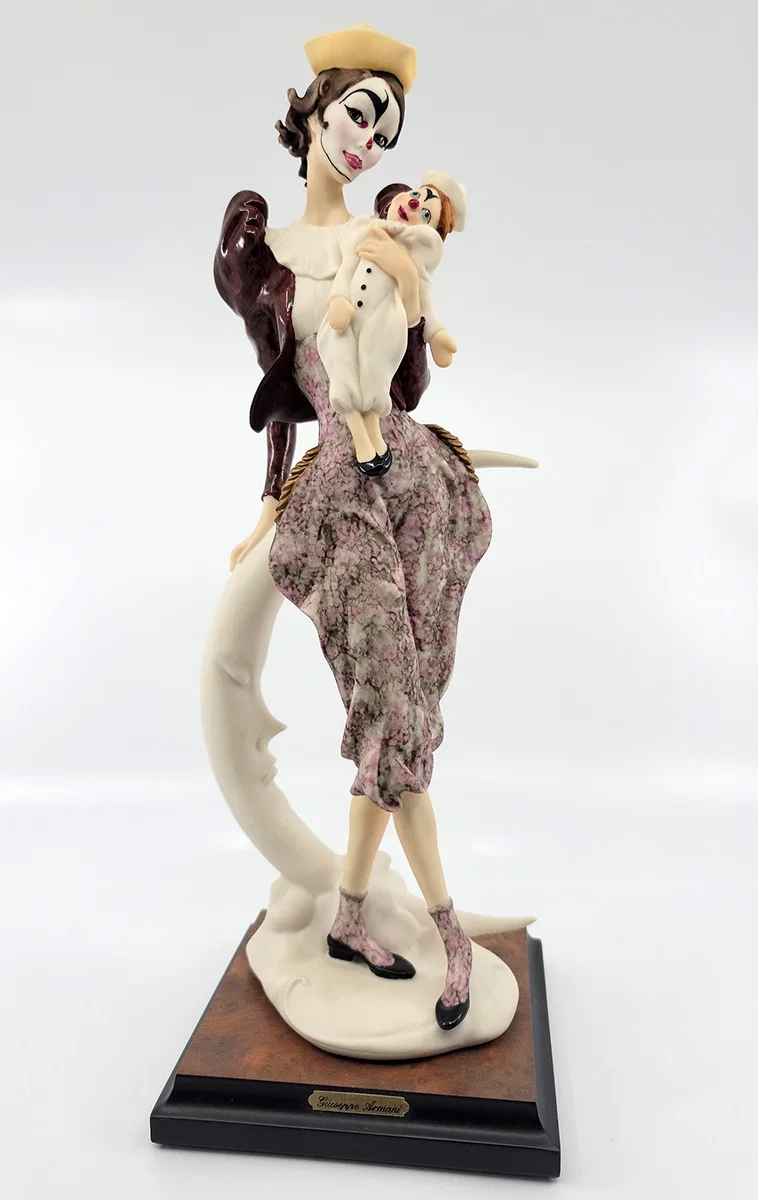 Lady Pierrot with Doll by Giuseppe Armani — Sculpture